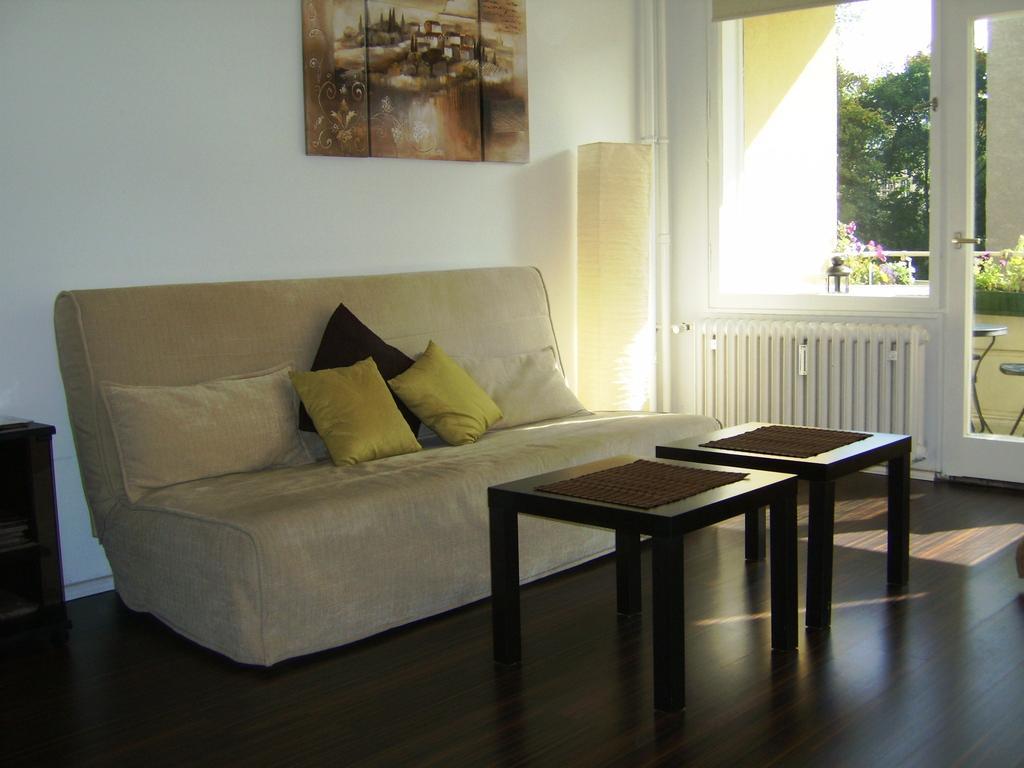 Nikol Apartments Берлин Екстериор снимка